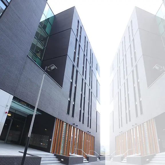 Appartementen met commerciële ruimten op de Zuidas in Amsterdam